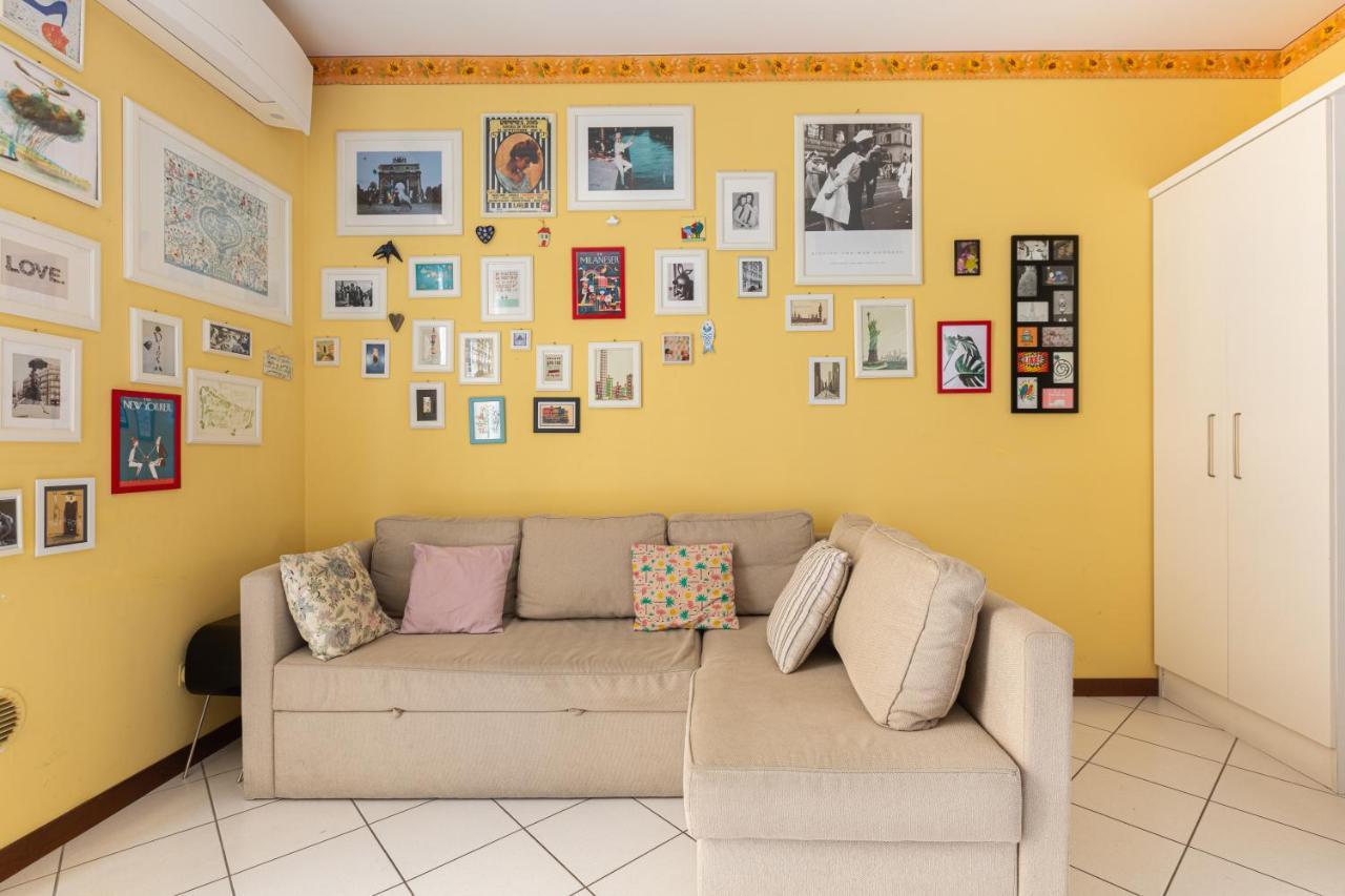 Bnbutler Torelli - Grazioso E Luminoso Bilocale Appartement Milaan Buitenkant foto