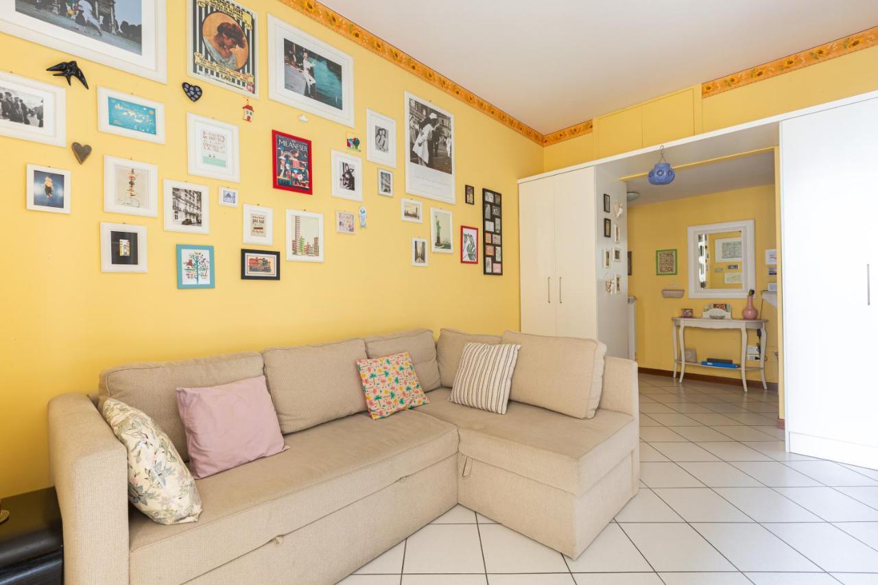 Bnbutler Torelli - Grazioso E Luminoso Bilocale Appartement Milaan Buitenkant foto